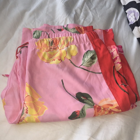 Victoria's Secret Pants - Victorias Secret Floral pj pants